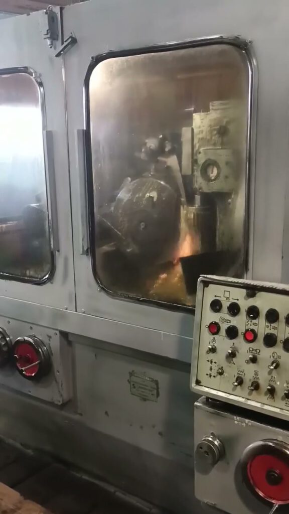 Зубошлифовальный станок